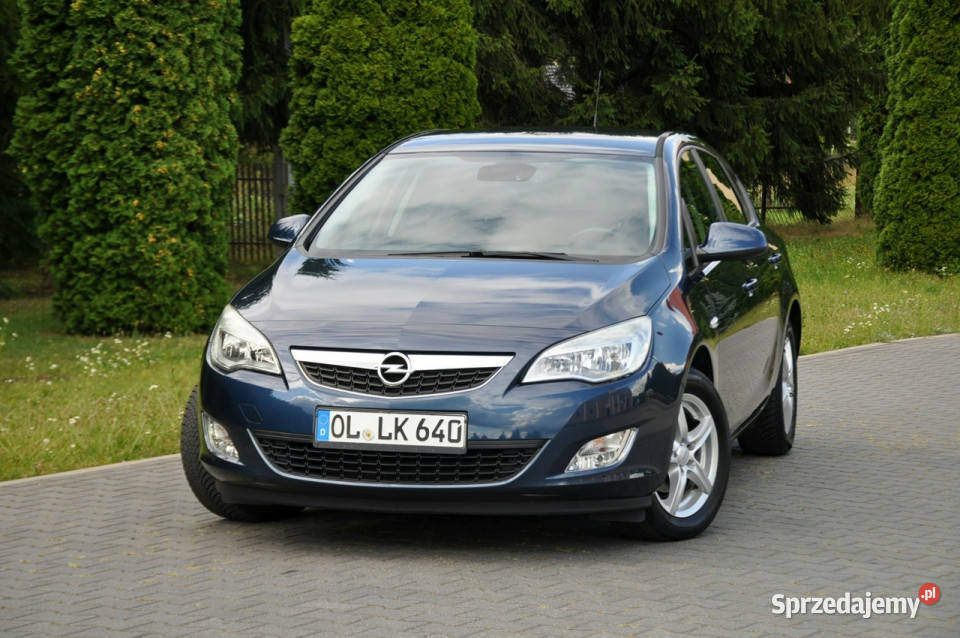 Opel Astra 14T140WelurGrzane FoteleGrzana gniazdo USB mazowieckie Ostrów Mazowiecka