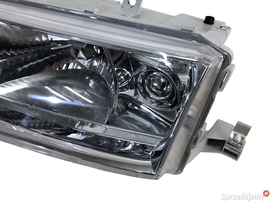 Skoda Octavia I LIFT 012001112010 Reflektor