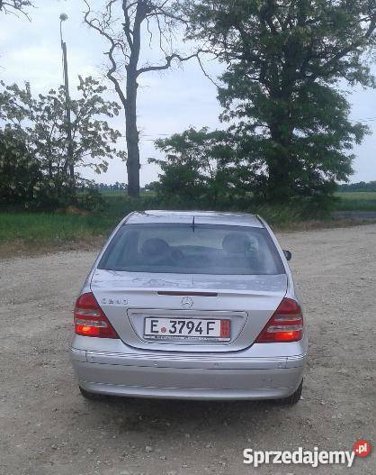 Mercedes C240 26 V6 W203 ELEGANCE Zadbany bogaty radio / CD Kruszwica