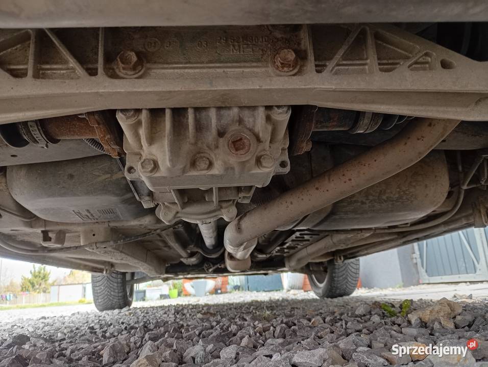 Suzuki sx4 4x4 abs esp relingi hak klima nowe SX4 Staszów