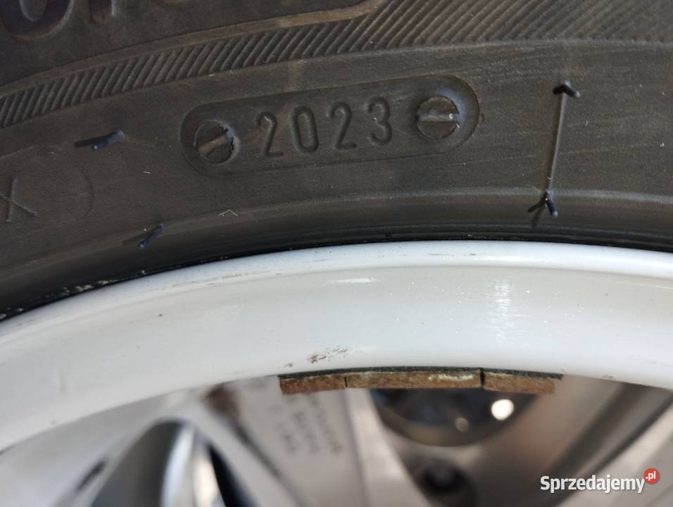 Komplet kół Suzuki SX4 5x1143 ET50 2055516 śląskie Sławniów