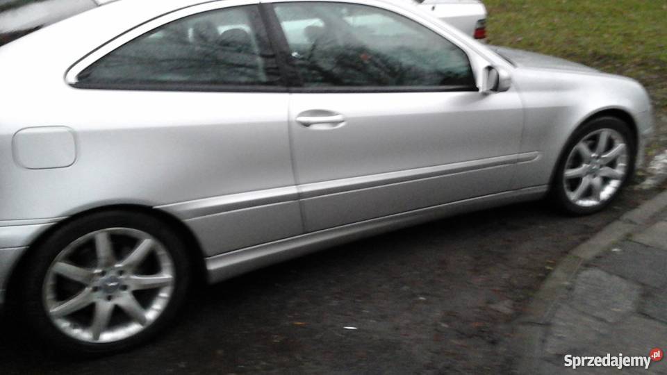 MERCEDES C 220 CDI COUPE 2002 elektrycznie ustawiane fotele mazowieckie