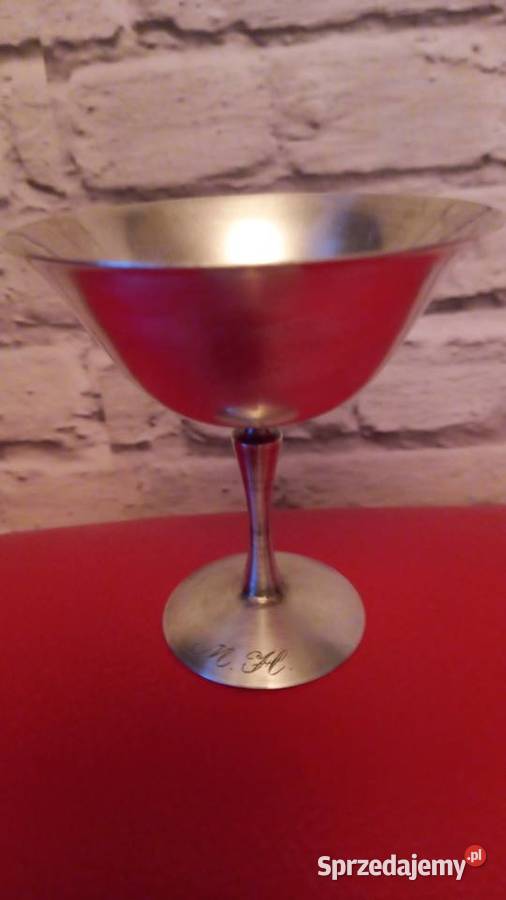 Kieliszkipucharki na tacy lata 4050 Warszawa