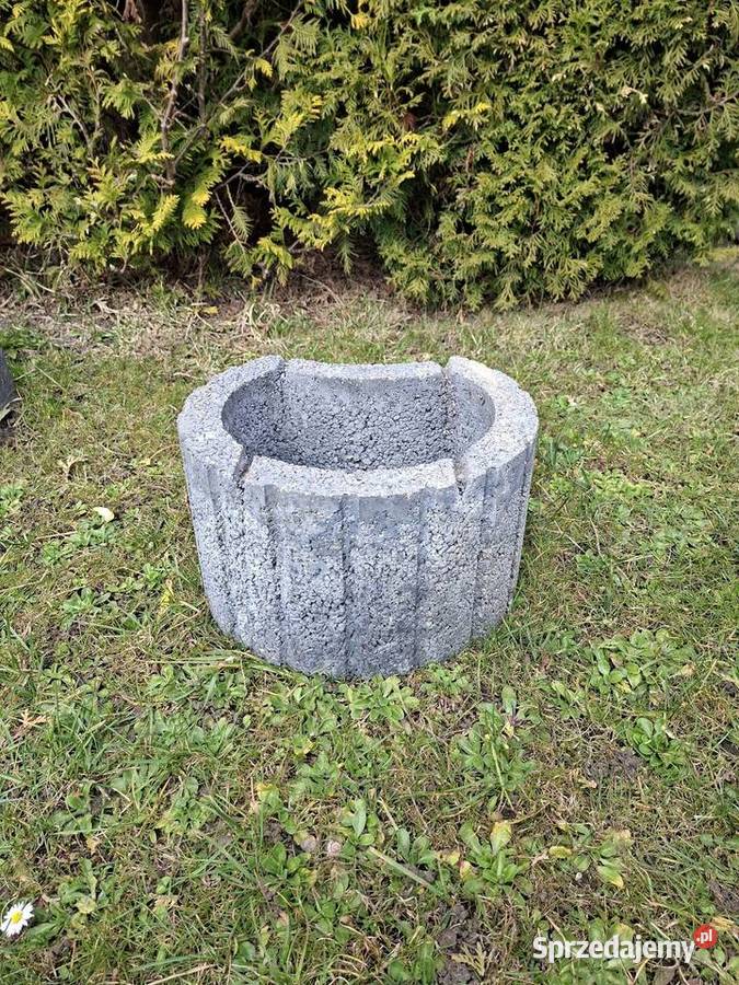 Gazon betonowy Półksiężyc 20x35 donica ogrodowa mazowieckie Małkinia Górna