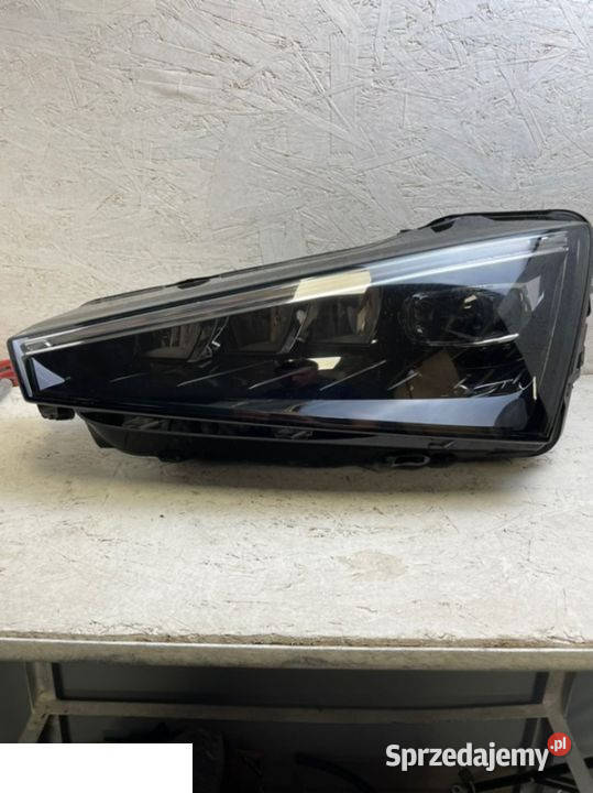 Skoda Scala reflektor full Led lewy przód
