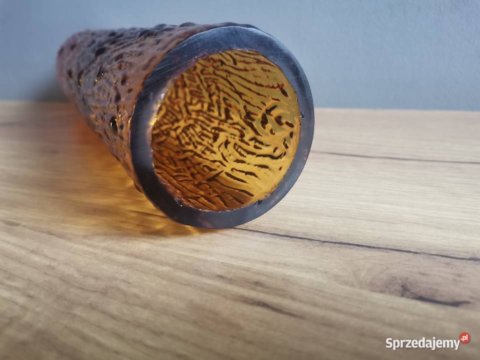 Stary bursztynowy wazon Pieniek projekt Vaclav