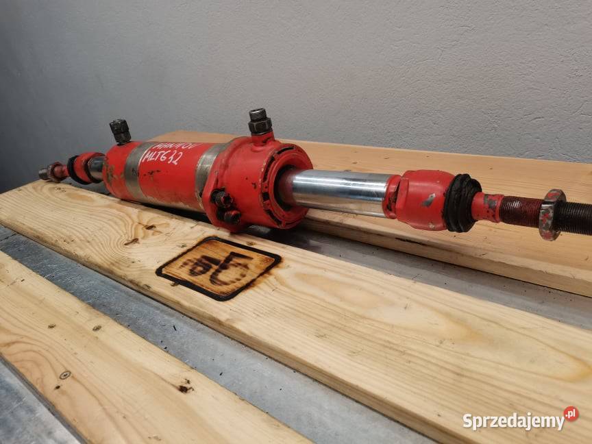 Manitou MT 1030 Siłownik skrętu Wilkowo sprzedam