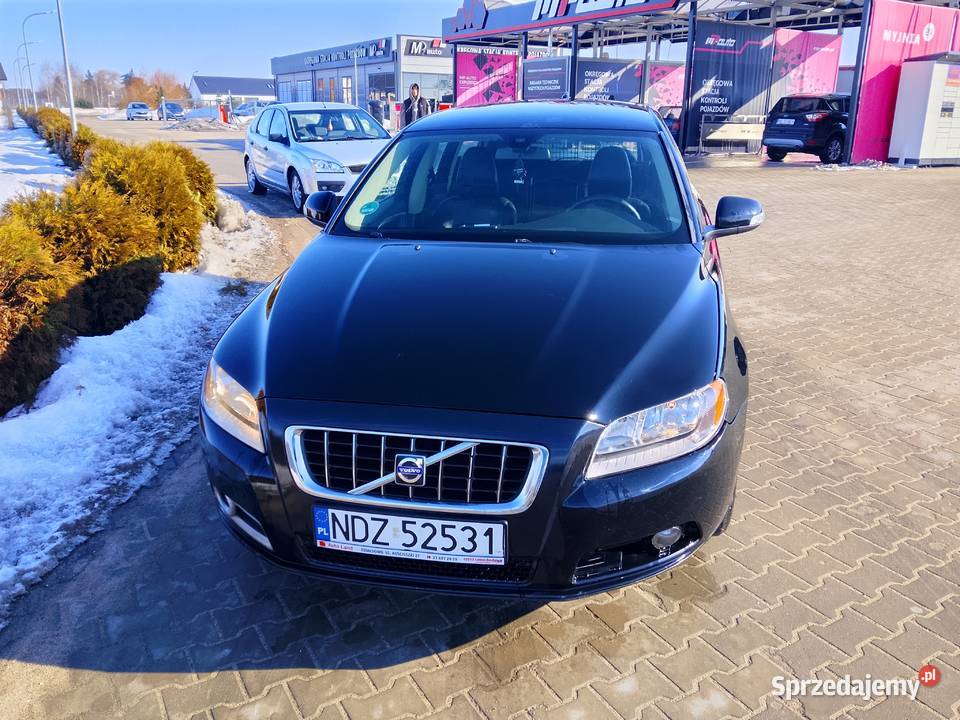Volvo V70 136KM