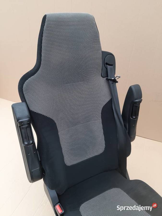 MAN TGX EURO 6 FOTEL KIEROWNY LEWY osobowe lubuskie Bieleń