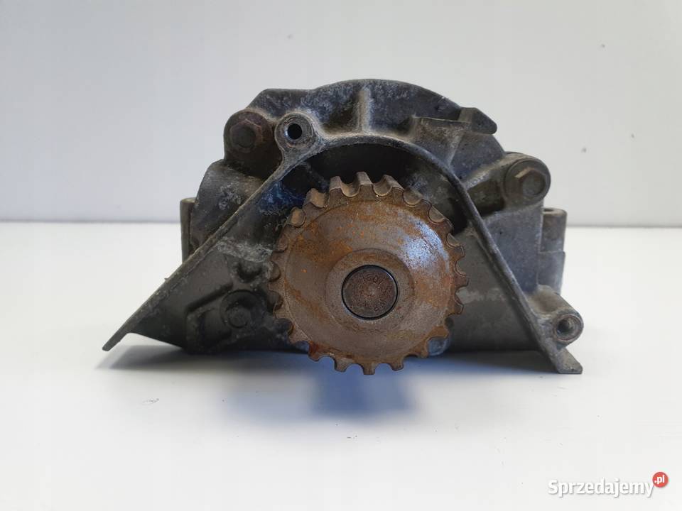 Citroen C5 III 20 16V RFJ OBUDOWA POMPY WODY osobowe Rudka