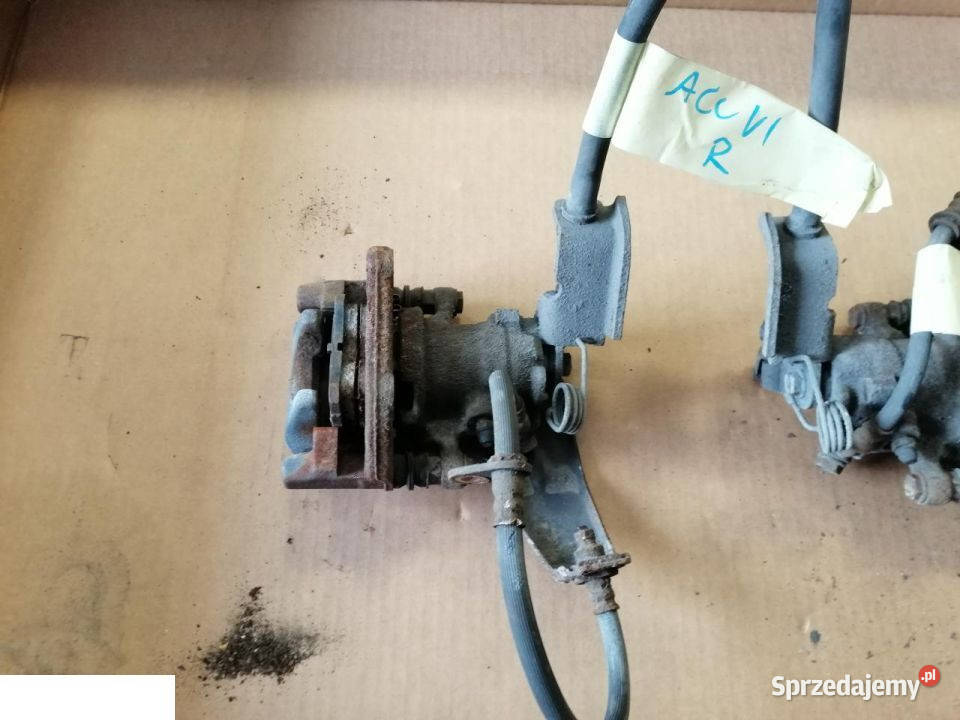 Honda accord VI 2000 zacisk przód prawy lewy osobowe Kozubszczyzna sprzedam