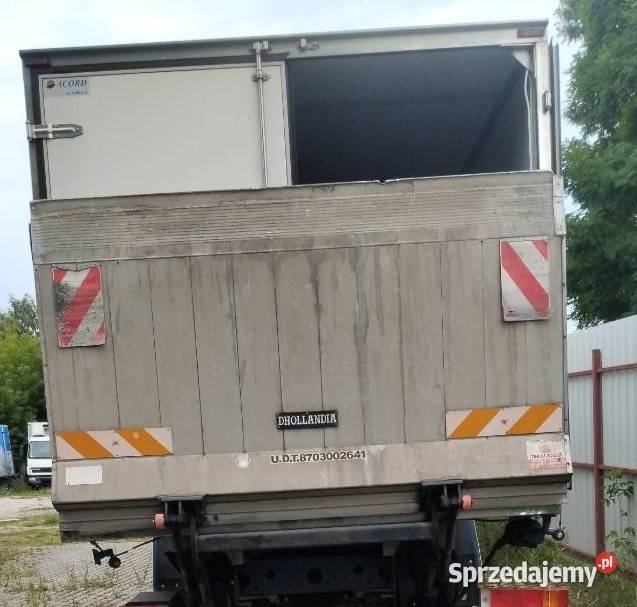 Sprzedam zabudowę chłodnie z winda agregatem Drobin sprzedam