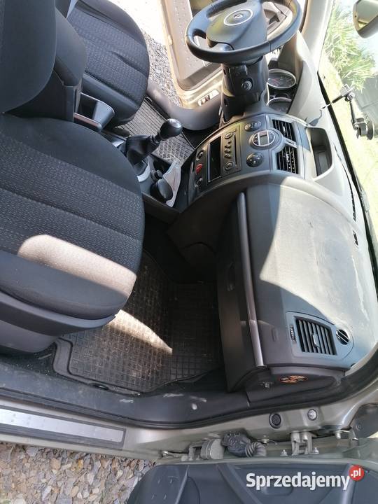 Renault megane 2 lift kombi 19 dci 120 Lipsko sprzedam