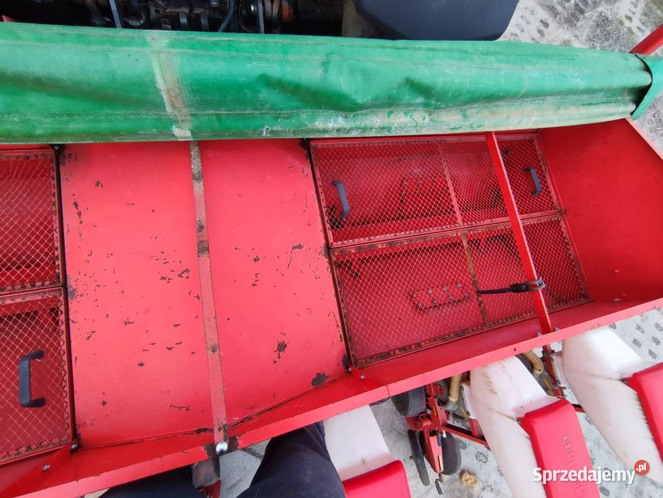 Siewnik punktowy pneumatyczny Maschio Gaspardo Żelechlinek