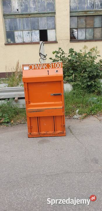 Belownica prasa do foli kartonu makulatury Drzewica