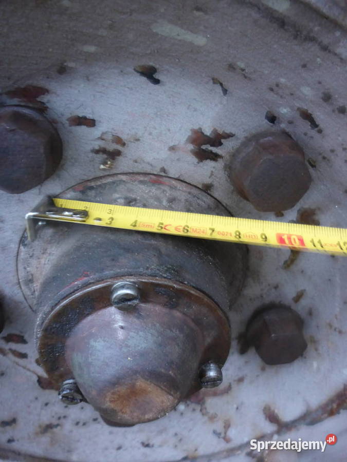 oś ośka fabryczna rolnicza 23x5 opony koła