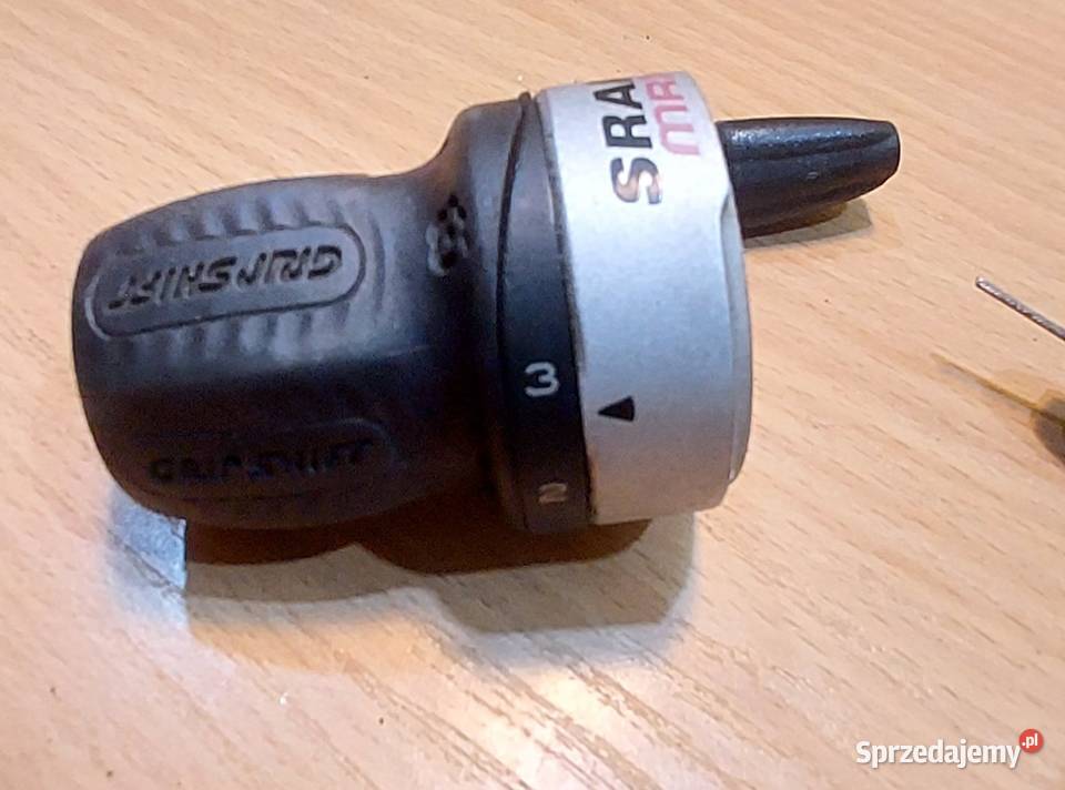 Manetki Sram gripshift 3x8