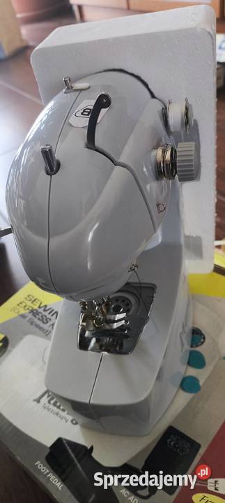 Nowa Mini Maszyna do Szycia Igła Nić Zasilacz Gliwice sprzedam