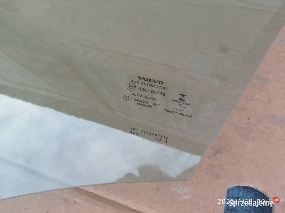 VOLVO V40 II SZYBA PRZEDNIA PRAWA PRZÓD PRAWY Międzychód sprzedam