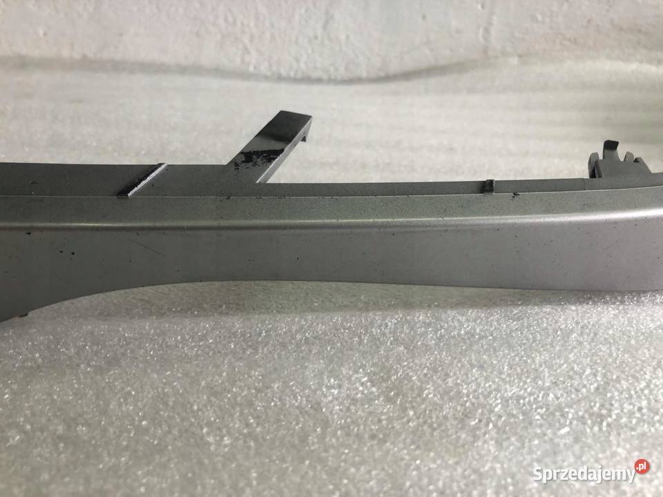 LISTWA POD LAMPĘ PRAWA 7030551 BMW E46 SEDAN