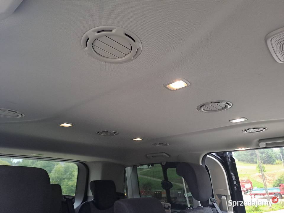 Ford tourneo custom titanium bogata weesja stan reflektory ksenonowe