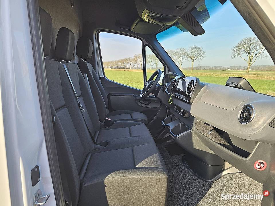 MercedesBenz ESPRINTER 81kWh 300KmWLTP L2H2