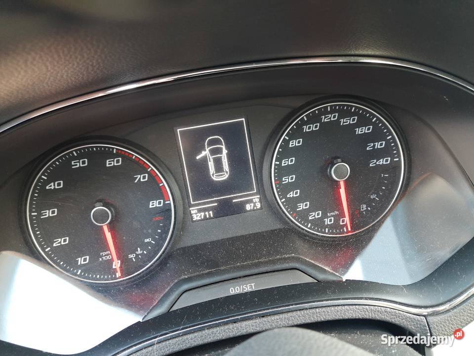 Seat Arona Xcellence 10 TSI 95 salon Polska mały sprzedam