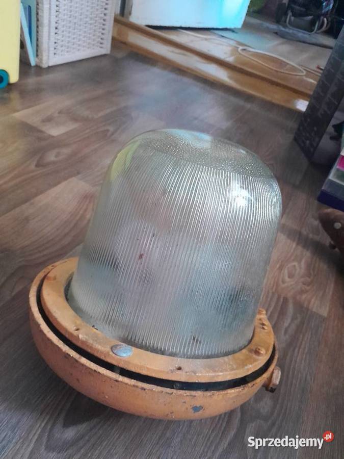 Stara lampa przemysłowa Pozostałe Toruń
