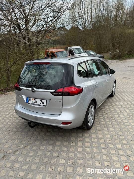 OPEL ZAFIRA C 14TURBO 140 z 2013r 7osobowa benzyna Bytów