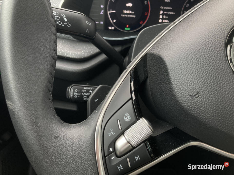Skoda Octavia Octavia Selection 15 TSI mHEV DSG wspomaganie kierownicy Octavia
