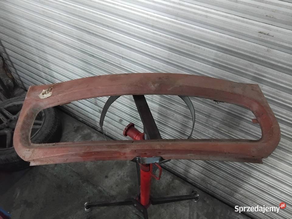 syrena pas przedni Koło