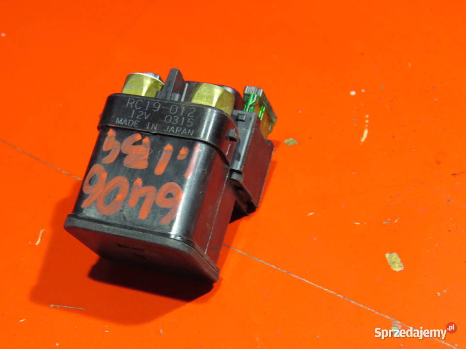 SUZUKI BURGMAN AN400 AN 400 250 AN250 09 Przekaźniki mazowieckie sprzedam