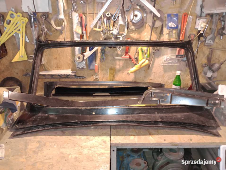 Rama szyby przedniej z podszybiem Trabant 601 Warszawa