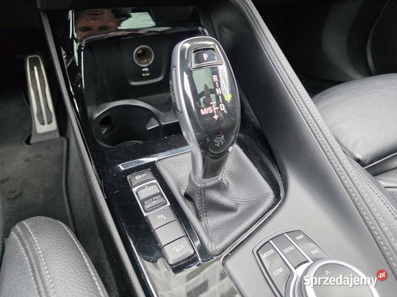 xDrive28i 20l benzyna 231 4X4 Przebierg77 665 X2 Warszawa