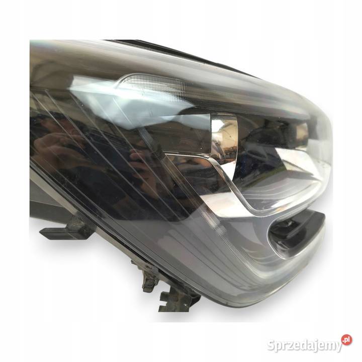 LAMPA PRAWA Renault Megane IV 1624 prawy przód Chełm
