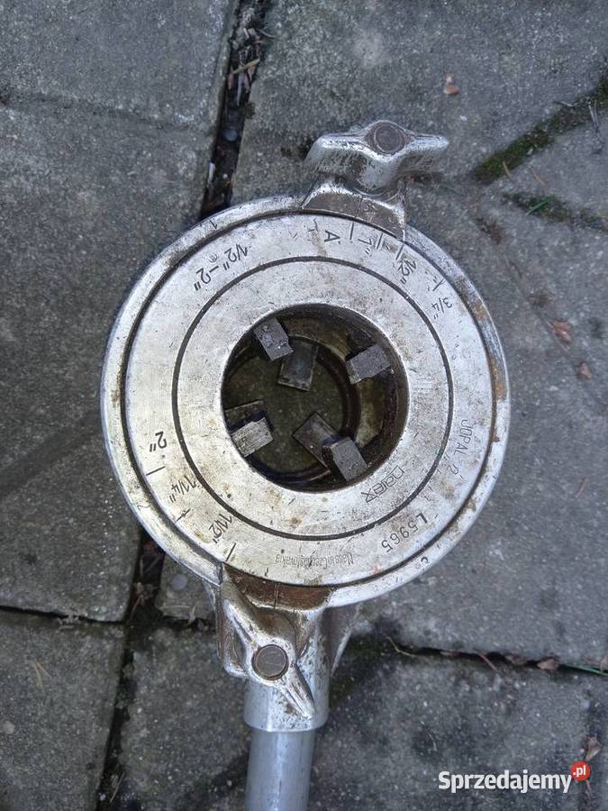 Gwintownica ręczna do rur do 2