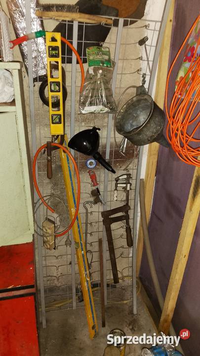 Wyprzedaż garażowa narzędzia i inne rzeczy Narzędzia