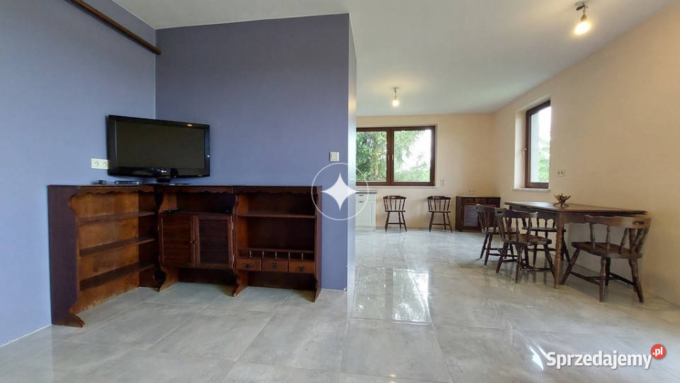 Duży dom z siedliskiem Mokre powiat bialski