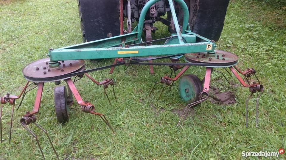 Przewracarka przetrząsarka karuzelowa pająk