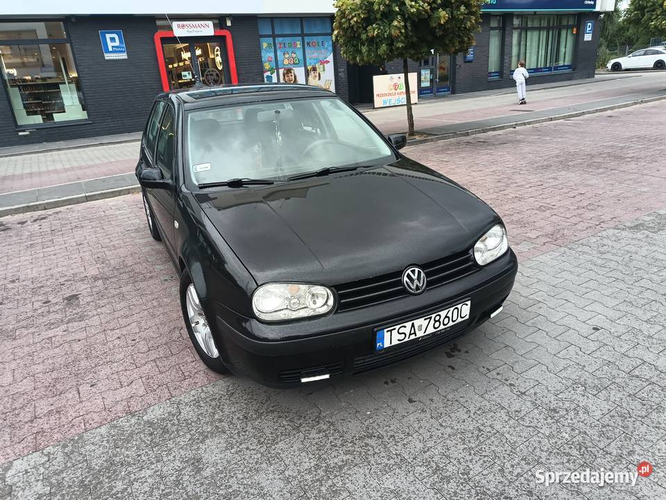 Sprzedam samochód volkswagen golf Golf Kielce