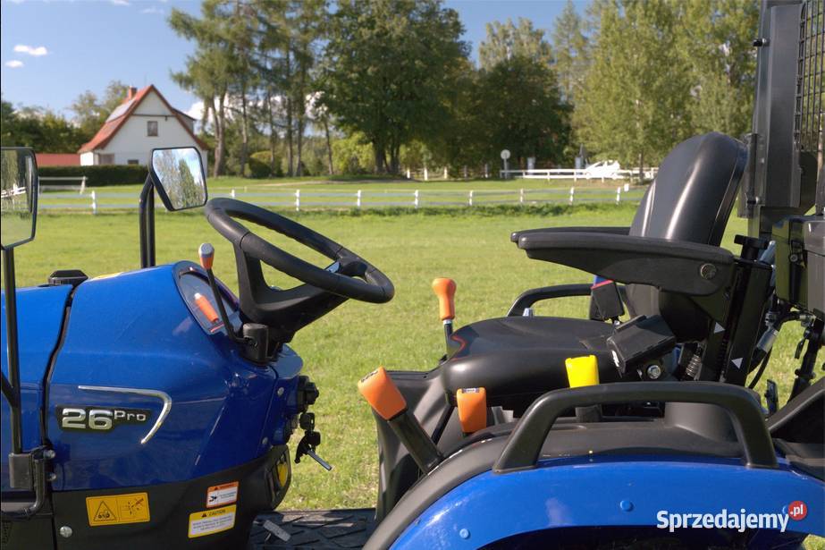 Ciągnik rolniczy FARMTRAC 26 4WD PRO Dostępny Opatówek