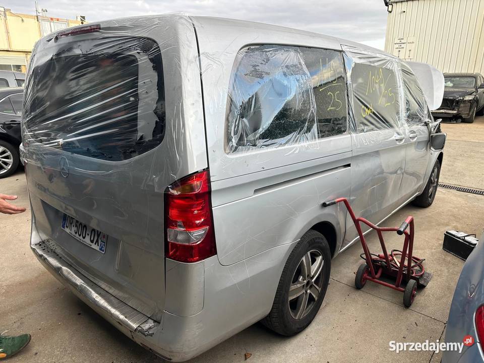 Mercedes vito 22 diesel osoby 2015 150KM Warszawa
