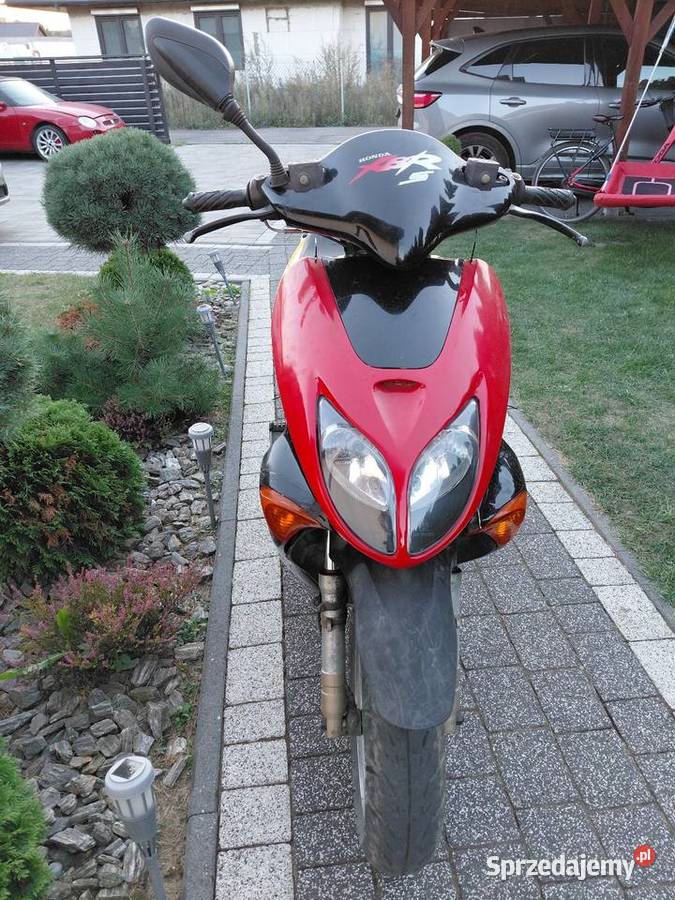 Honda X8R 2004r 10050 100cm3 śląskie Nowe Chechło