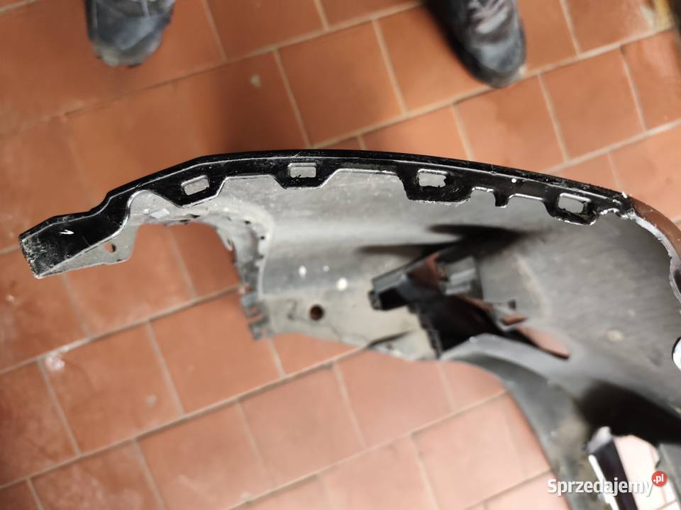 Skorupa zderzaka Infiniti q30 Bochnia