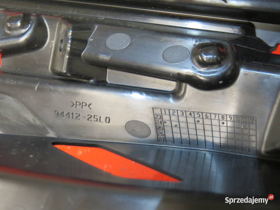 SUZUKI GSX8 GSX 8 800 CZACHA CZASA STELAŻ Warszawa