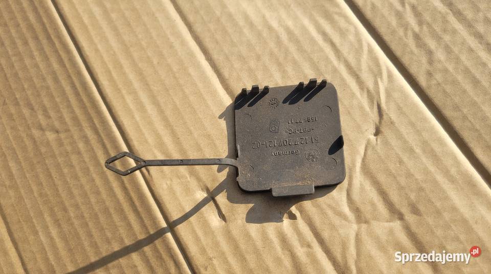 BMW F11 ZAŚLEPKA HAKA ZDERZAKA TYL 51127207121 osobowe Ruda Śląska