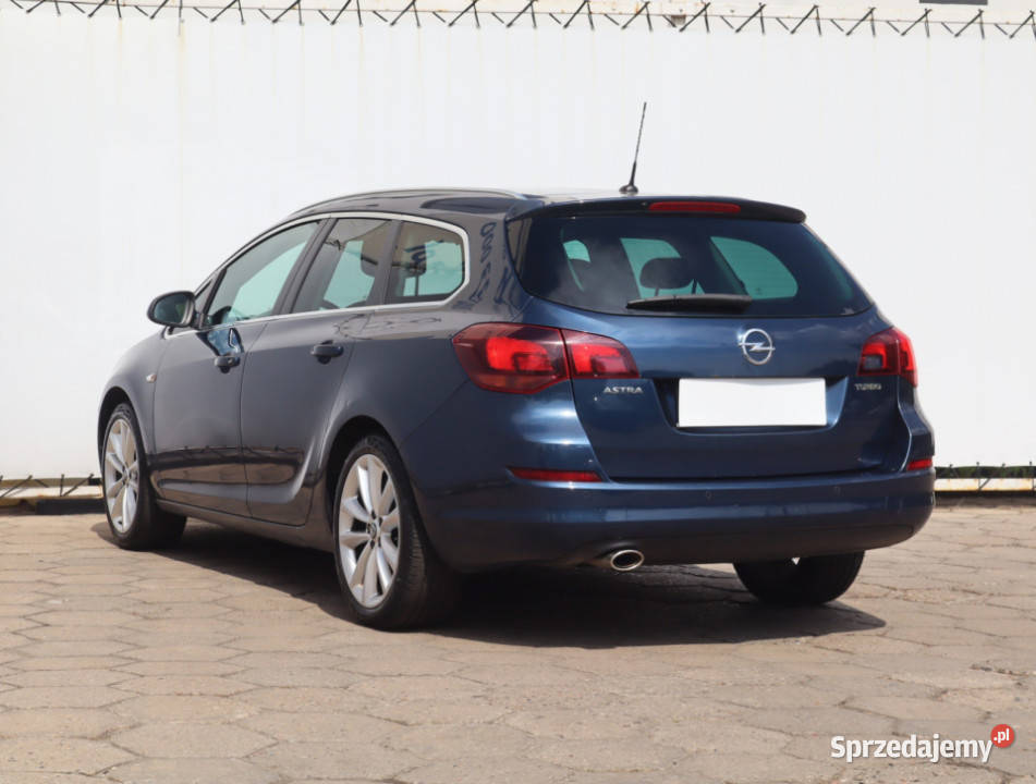 Opel Astra 14 T Łódź