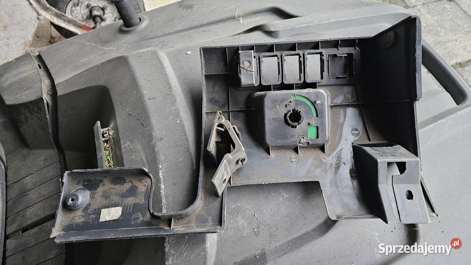 Polonez element deski rozdzielczej atu caro Mielec sprzedam