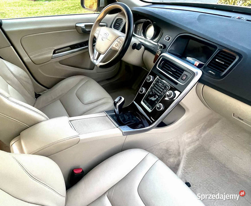 SRZEDAM Volvo S60 T3 nieuszkodzony Szczecin