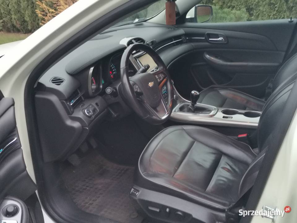 Chevrolet malibu manualna